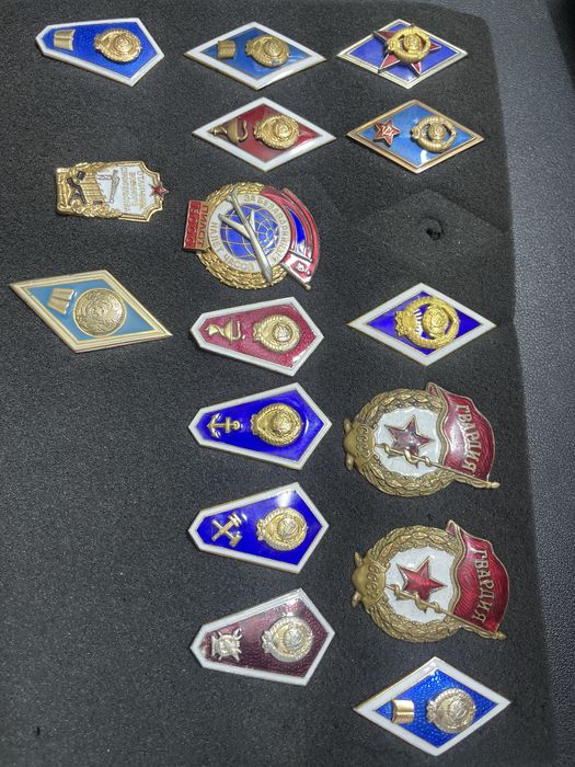 Продам знаки, значки СССР