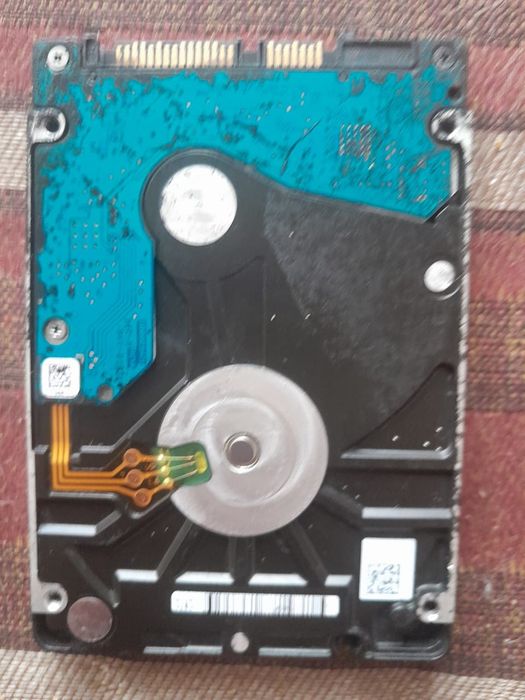 Продам жосткий диск модель Seagate Mobile HDD емкостью 1 ТБ