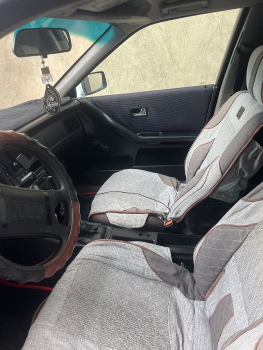 Продаеться Audi 80 B4(2л)