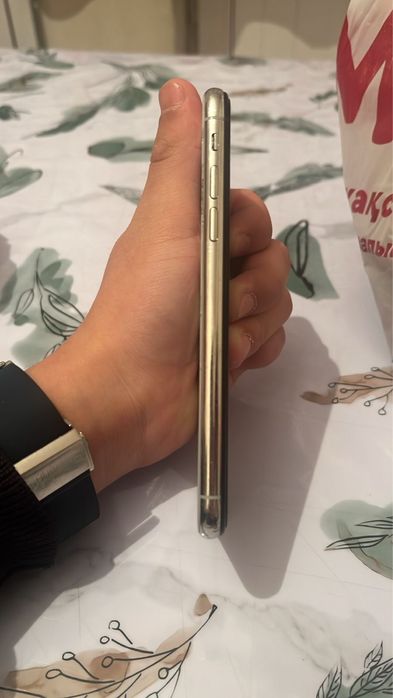 Айфон х 256гб телефон