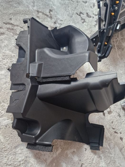 Продам дефлектор от прадо 150