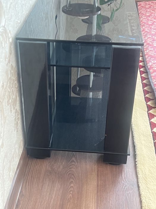 Подставка под технику