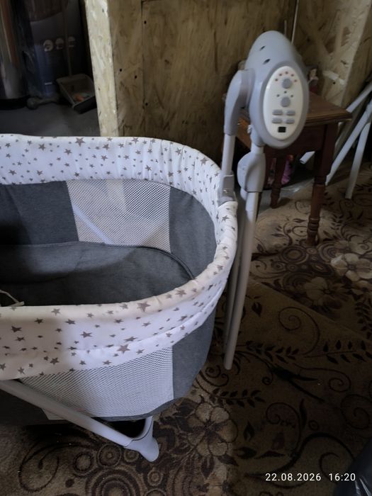 Продам детскую электро кроватку