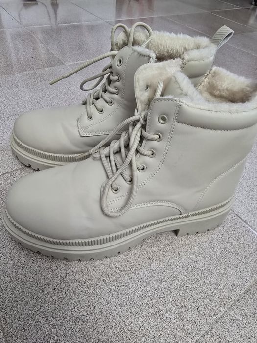 Боти от еко кожа