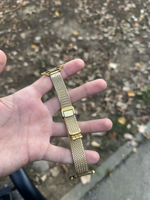 Bratara de apple watch in stare buna