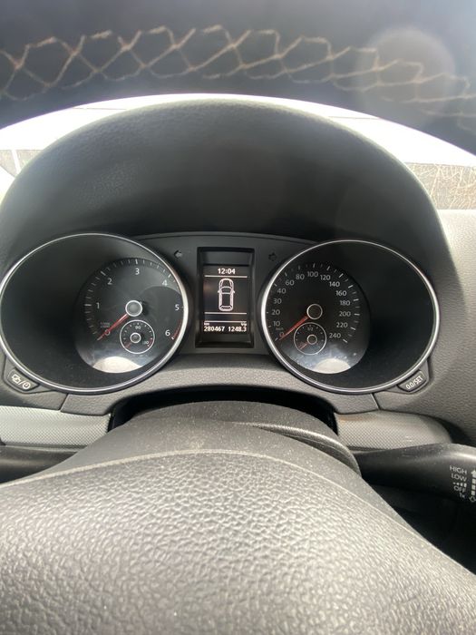 De vanzare GOLF 6 2013