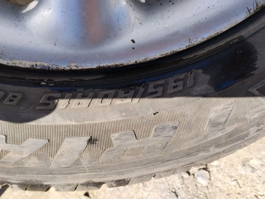 Продам колеса на легковые