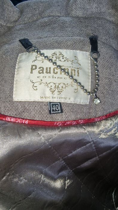 Весеннее пальто, хорошего качества