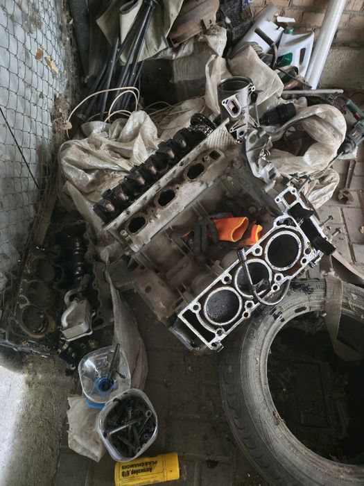 Мотор по запчастям