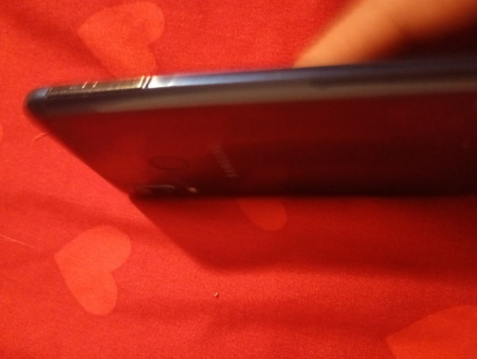 Telefon cu dysplay defect si piese pc