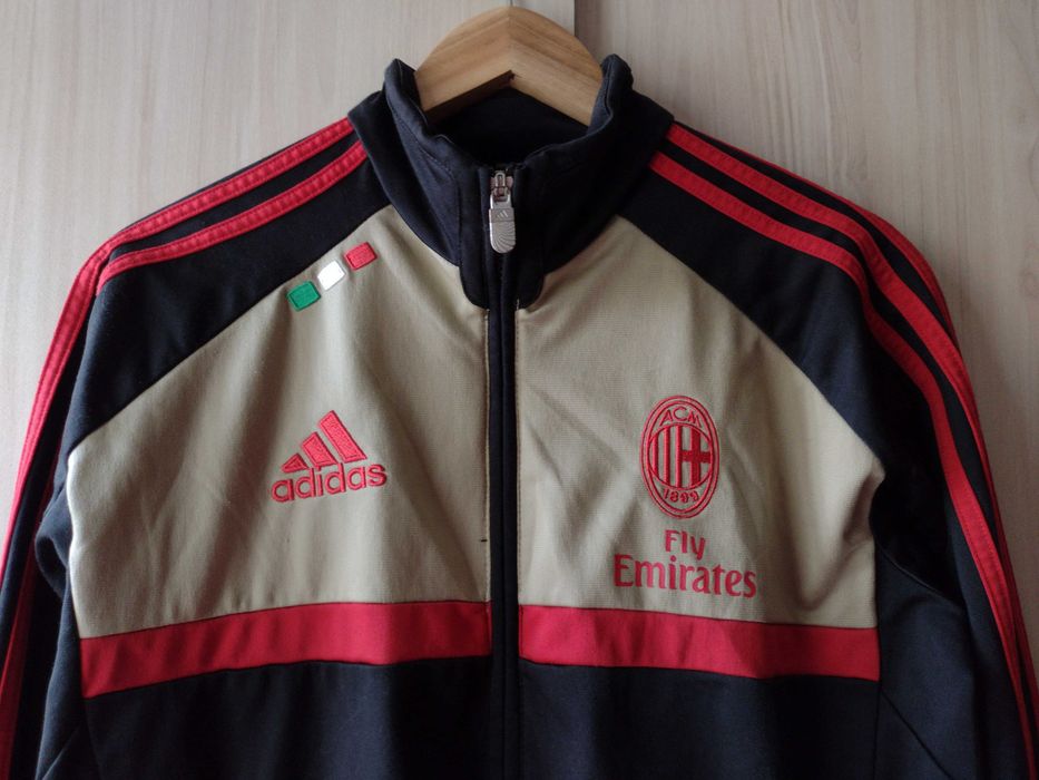 AC Milan / Adidas - футболно горнище анцуг на Милан за 164см.