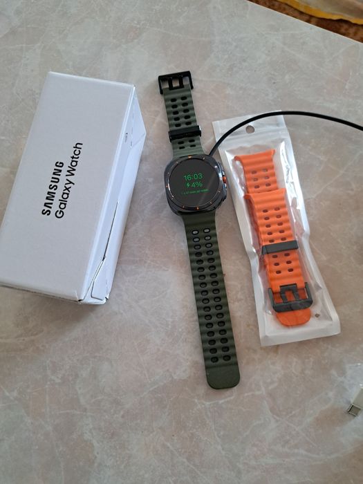 Продам часы самсунг