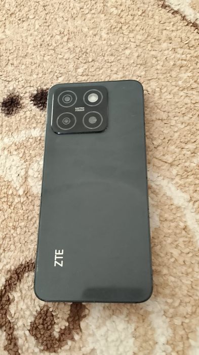 ZTE телефон сатылады