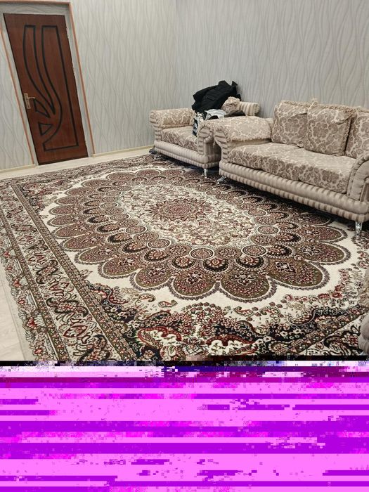 Gilamlar  srochni sotladi 2 dona 2 milon kir yuvish moshinasi 1 ta 3 m