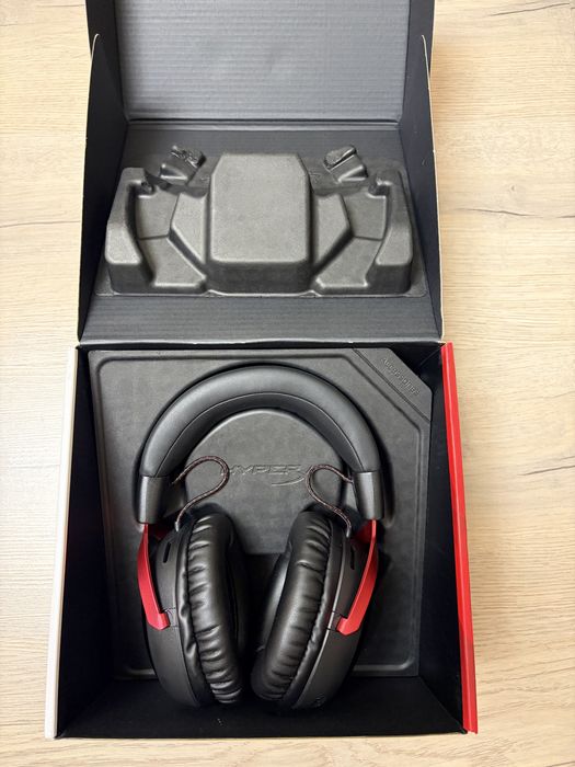 Наушники HyperX Cloud III Wirelles