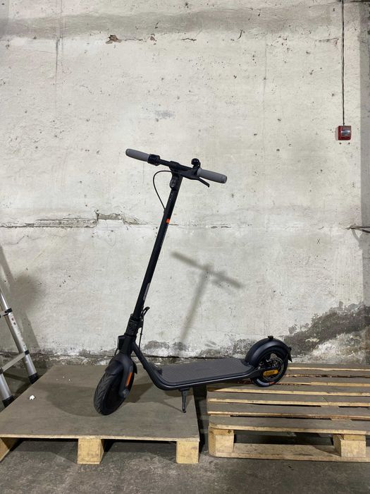 Электросамокат Ninebot KickScooter F20A серый