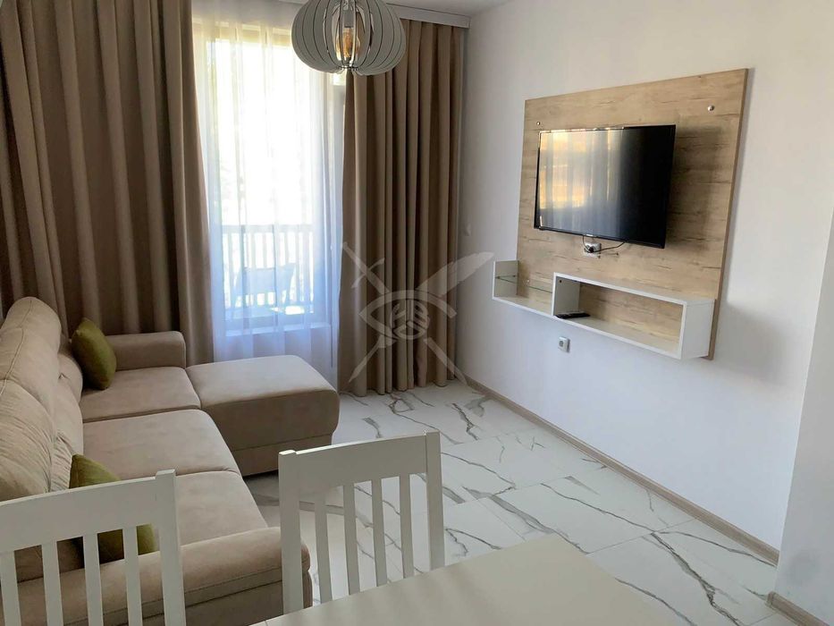 Продава се Двустаен апартамент в Приморско - 56 кв.м за 2054 €/кв.м - Снимка #1