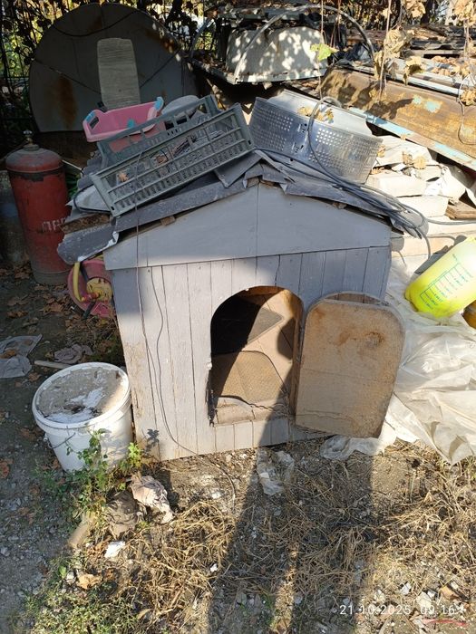 Будка для собак утепленная