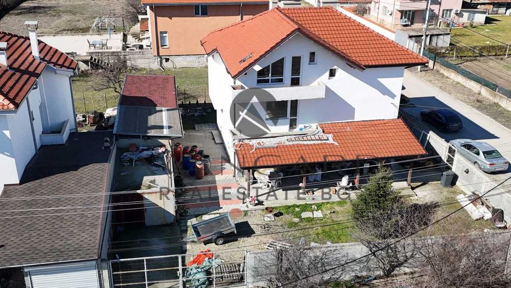 Продава се Къща в с. Скутаре, Област Пловдив - 360 кв.м за 850 €/кв.м - Снимка #9