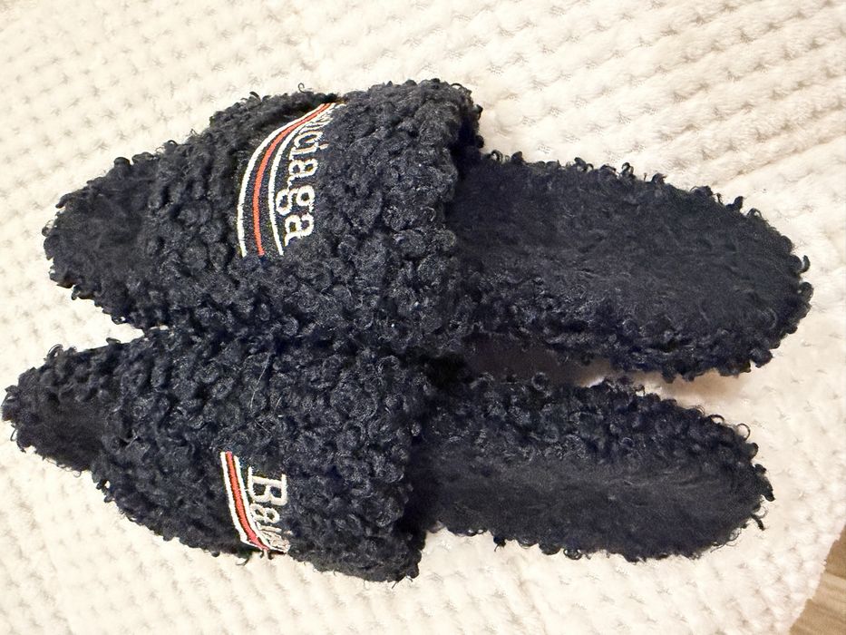 Balenciaga чехли