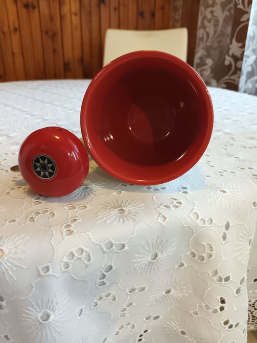 Керамична чаша със звънче