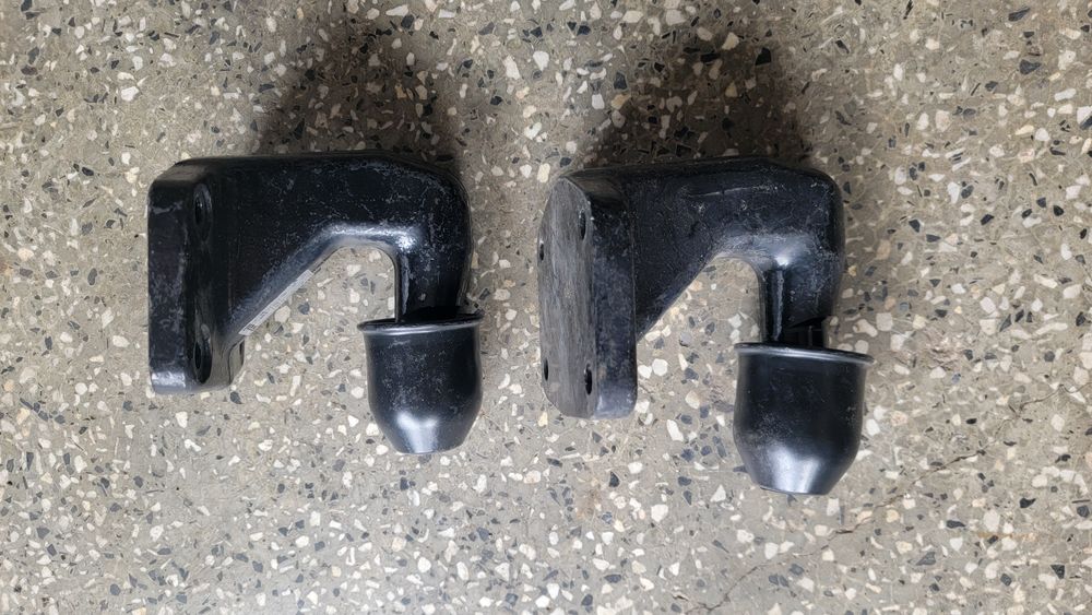 Топка за Теглич на Бус  3.5т с четери отвора