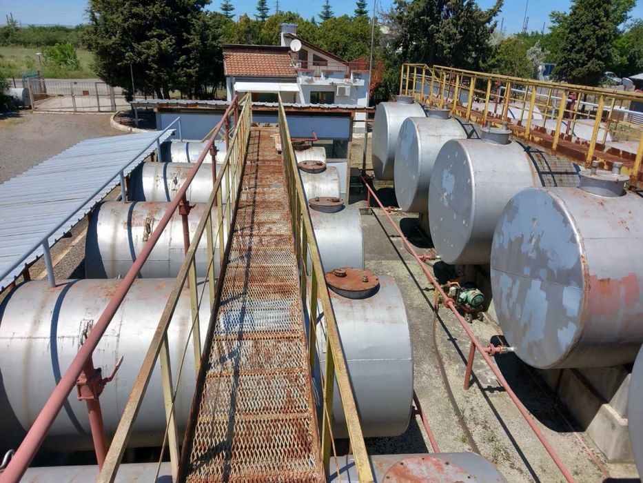 Дава се под наем Склад в Бургас, Долно Езерово - 1876 кв.м за 1500 € - Снимка #4