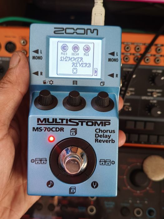 Pedala multi effect Zoom ms 70cdr