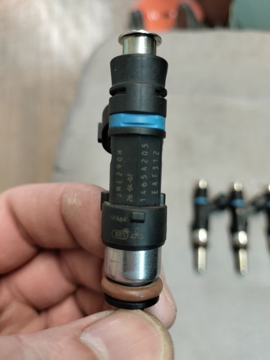 Форсунки топливные Мицубиси аутлендер