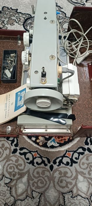 Тикув машинаси сотилади