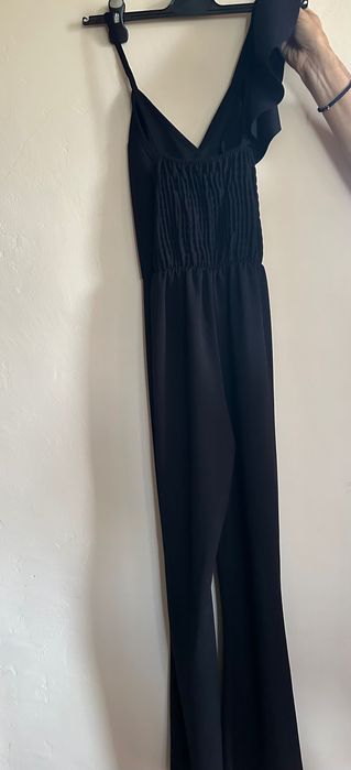 Официален черен гащеризон