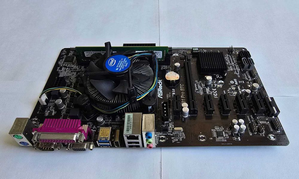 Комплект дъно, процесор и рам ASROCK h81 Pro + Intel G1820 + 8Gb Ram