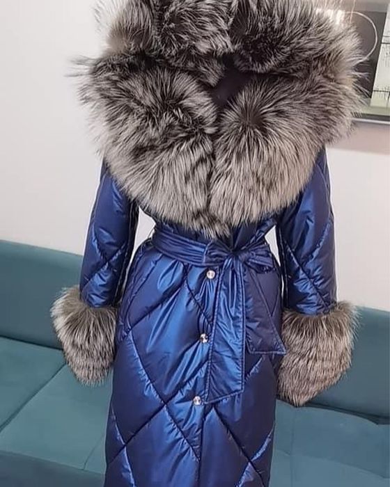 Geaca Parka cu blana naturală-Colectia noua. Calitate superioara . Pro