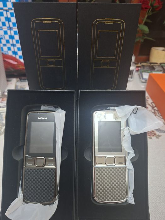 Mutlaqo yengi Nokia 8800A