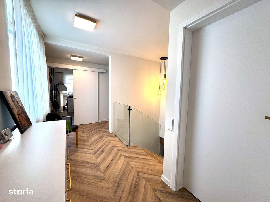 0 %Comision Duplex ultrafinisat, 5 camere–zona str Magnoliei Floresti