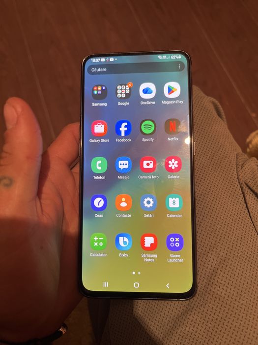 Vand samsung A80 telefonu functioneaza bine