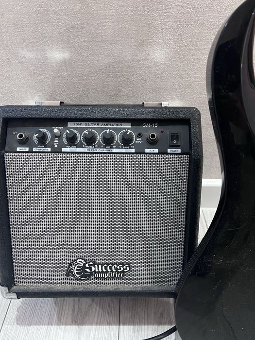 Электро гитара Cort X1