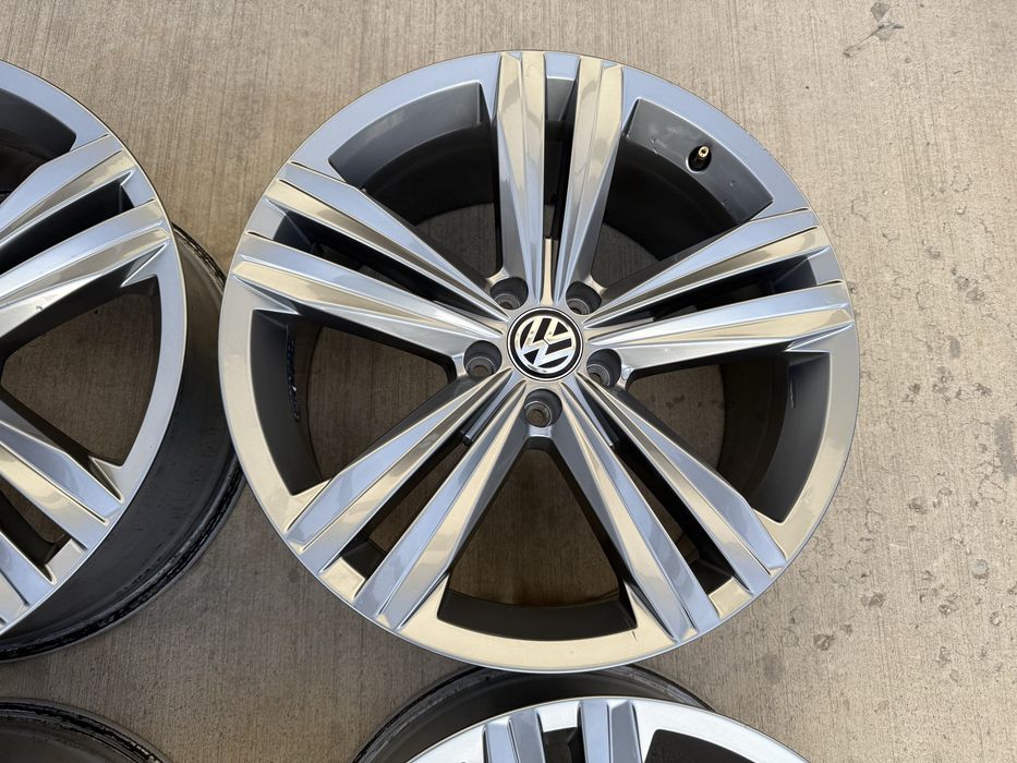 Jante aliaj r19’ Vw Touareg R-line, Audi Q7 5x112