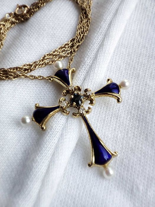 Faberge pandantiv Cruciulita Cruce Aur 14K Email Diamante Safir Perle