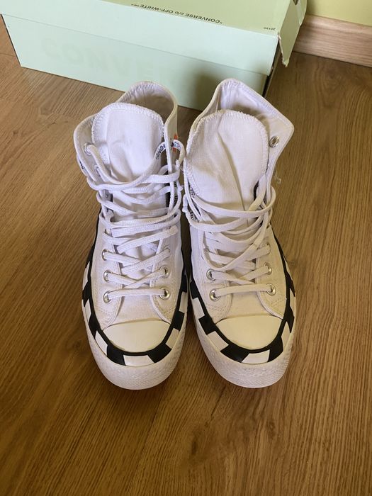 Off-White Converse Chuck Taylor All Star Highs in conditie excelenta!