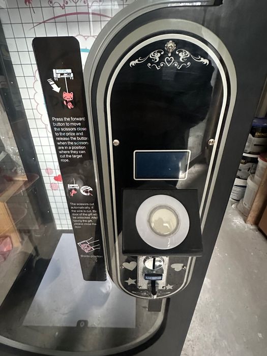 PINK DATE машина