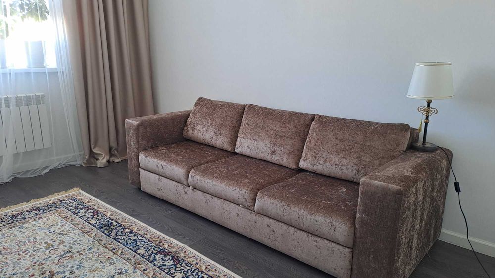 Диван б/у продам