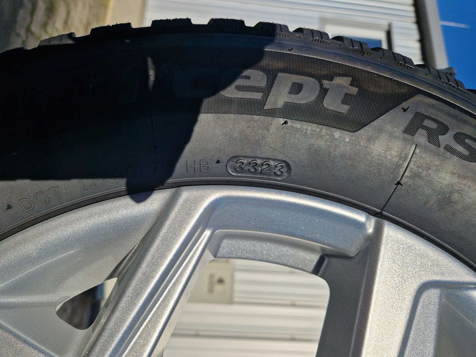 Зимни гуми Hankook Winter i*cept RS3 205/65R16 95H с джанти – 4 броя