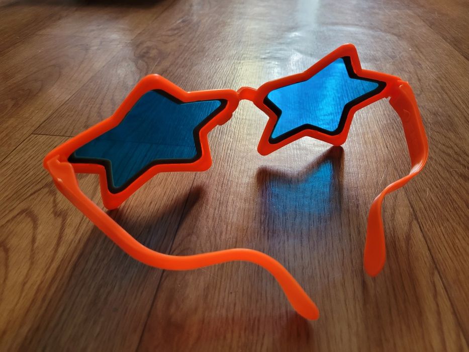 Очки для праздника "Звезды"