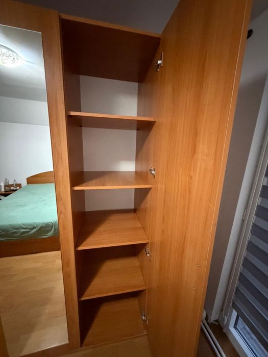 Vand dulap 3 usi cu oglindă