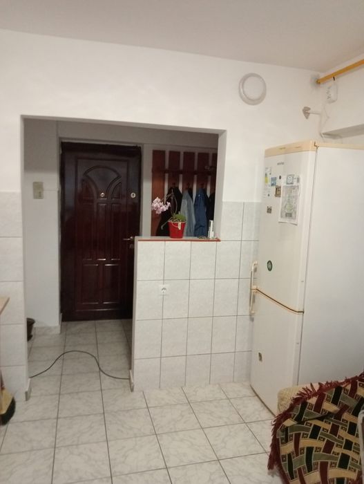 Apartament 2 camere decomandat