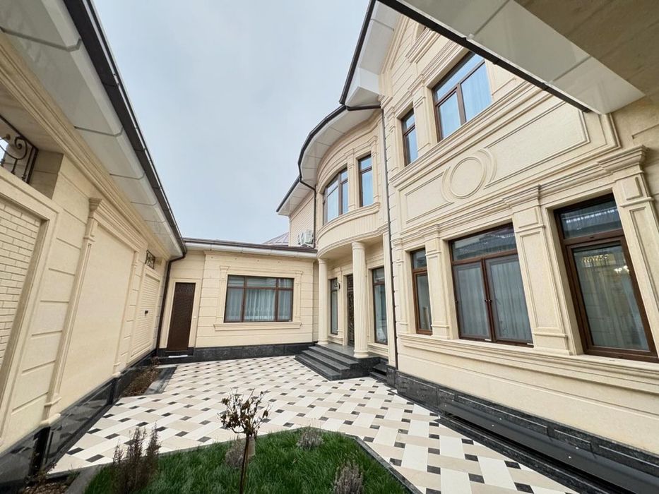 Урикзор Лагер 4 сот 8 хона Евроремонт 5 сан-узел 2 этаж ор: 297-мактаб