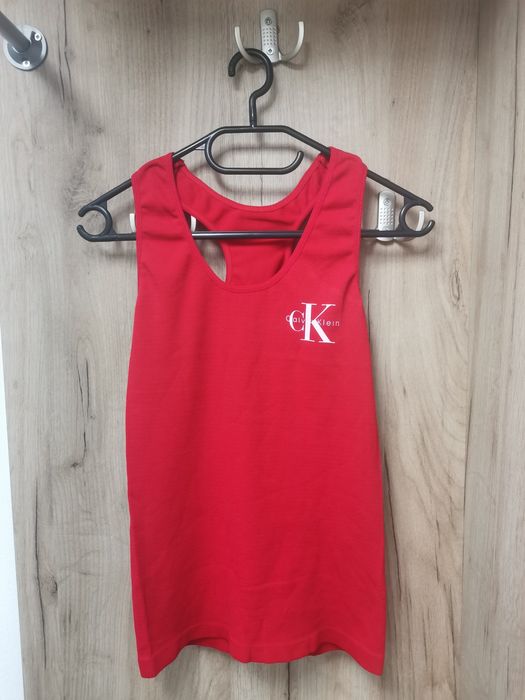 Bluze dama mânecă scurtă.