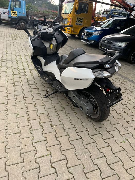 BMW c650 GT maxiscooter vând/schimb