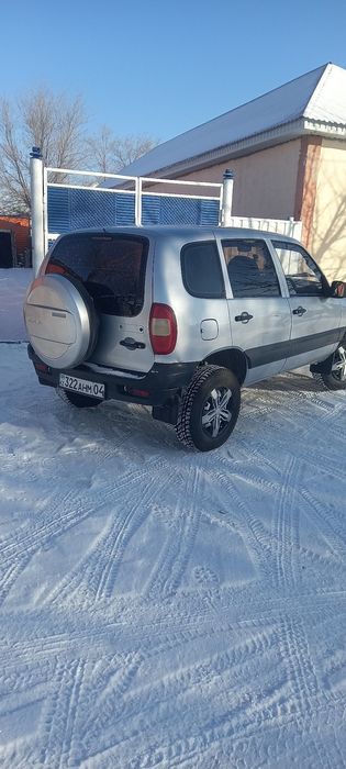 Шевролет нива 2008